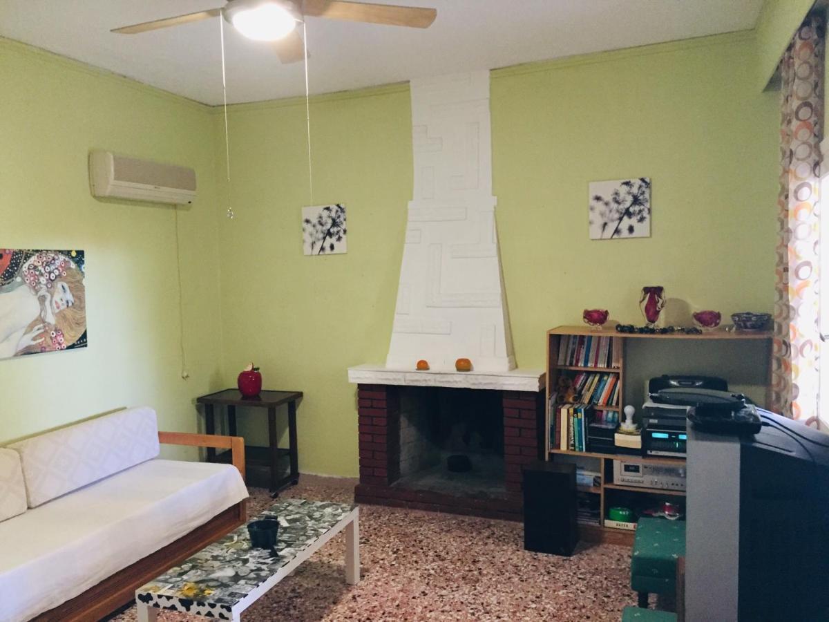 Rose'S Place Artemida  Dış mekan fotoğraf